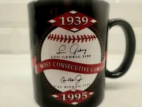 MLB Lou Gehrig 1939 Cal Ripkin 1995 - ’Most Consecutive Games’ Commemorative Mug