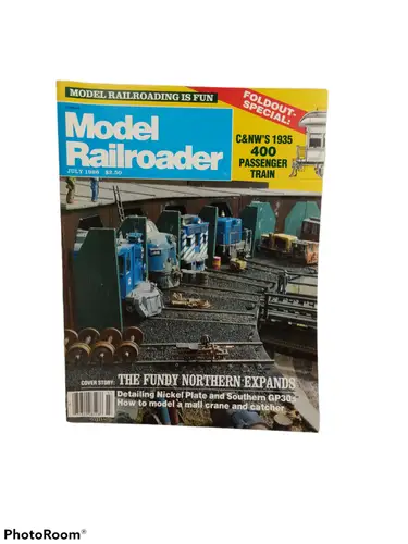Model Railroader magazine cover featuring C&NW’s 1935 passenger train July 1986 issue