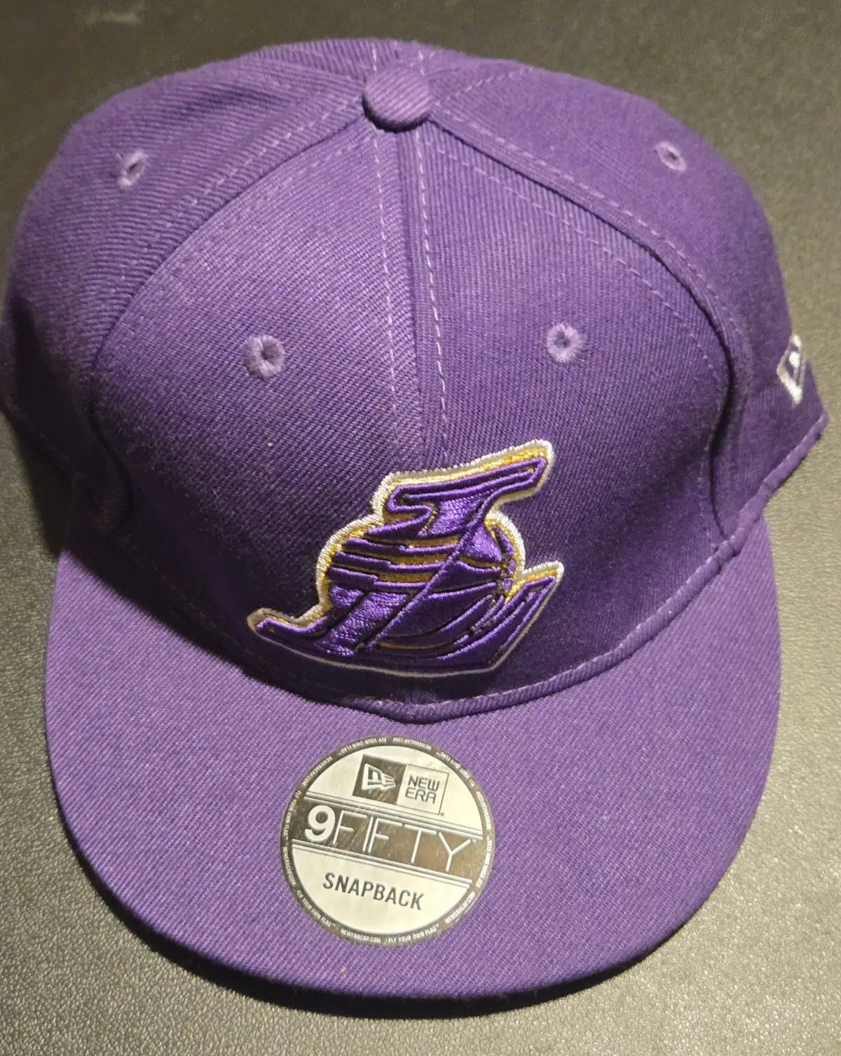 Purple Los Angeles Lakers baseball cap from New Era 9Fifty Snapback Hardwood Classics