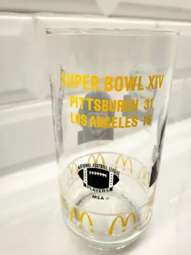 Super Bowl XIV commemorative glass featuring Pittsburgh Steelers NFL Vtg Superbowl design