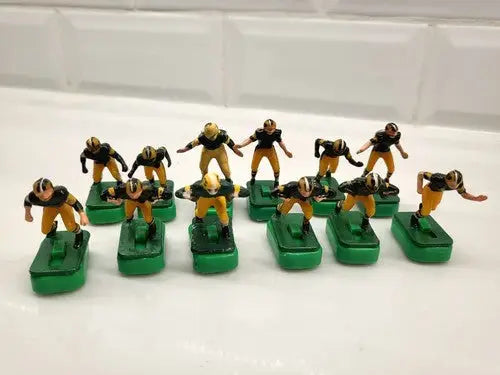Vintage NFL Green Bay Packers electric football team with custom players and stands
