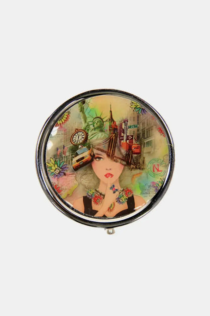 Nicole Lee USA Print Metallic Circular Small Pill Case - New York / One Size