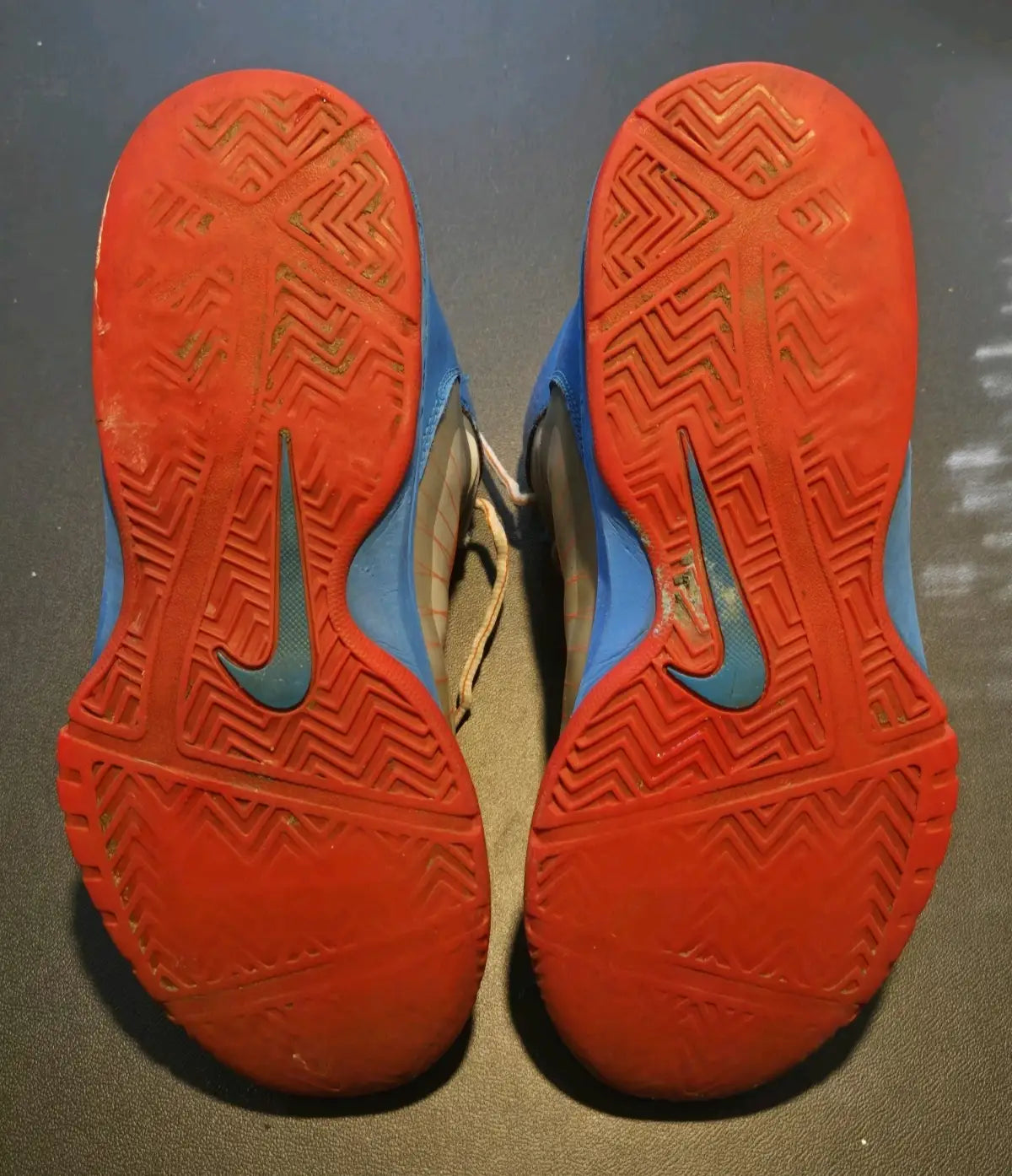 Nike Air Max Hyperdunk 2011 Low 524041-009 Blue Red Basketball Shoes Size 10.5