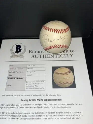 Signed Oscar De La Hoya Felix Trinidad baseball with certificate of authenticity