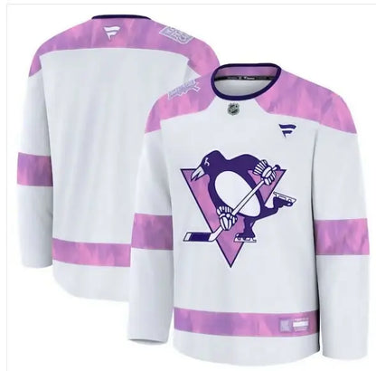 White Pittsburgh Penguins 2024 Hockey Fights Cancer practice jersey with purple and pink accents
