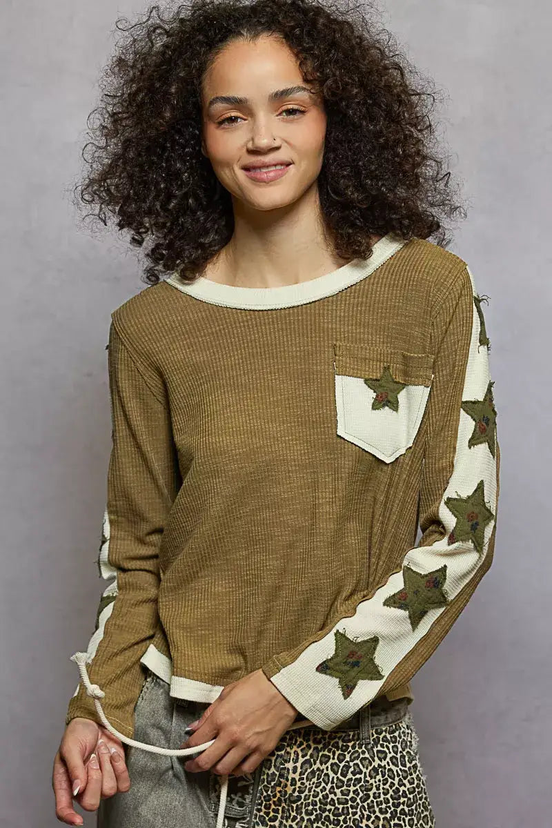 POL Round Neck Long Sleever T-Shirt with Star Patch - OLIVE / S