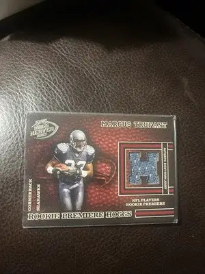 Marcus Trufant rookie card from Playoff Hogg Heaven Hogg Wild /750 2003