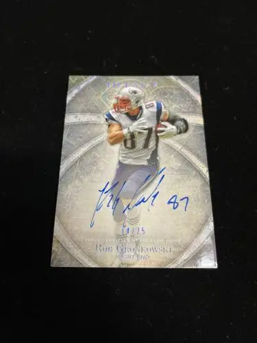 Autographed Rob Gronkowski 2014 Topps Five Star Silver Certified Auto football card