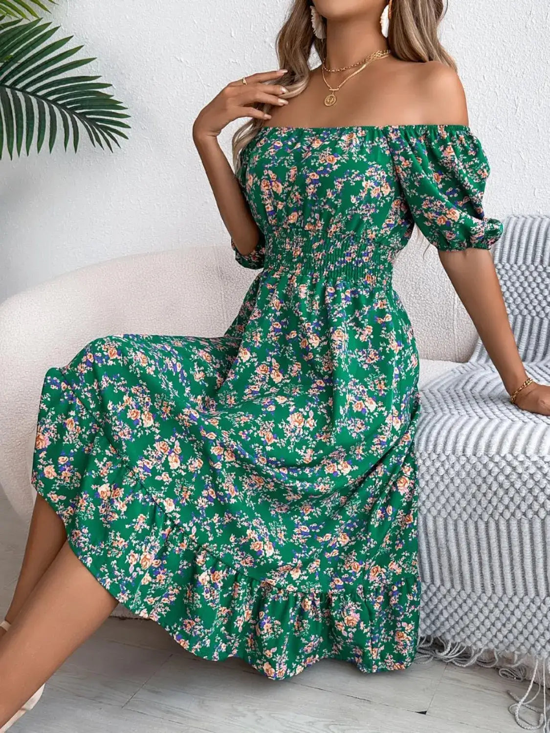 Ruffled Hem Floral Puff Sleeve Dress - Dark Green / S - dress