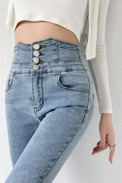 Light-wash vintage high waist skinny pencil jeans with four buttons for women