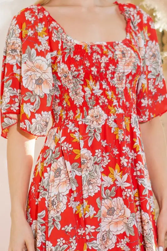 Smocked Dress w/ Pockets Red or Green ?? USA Made - Dress