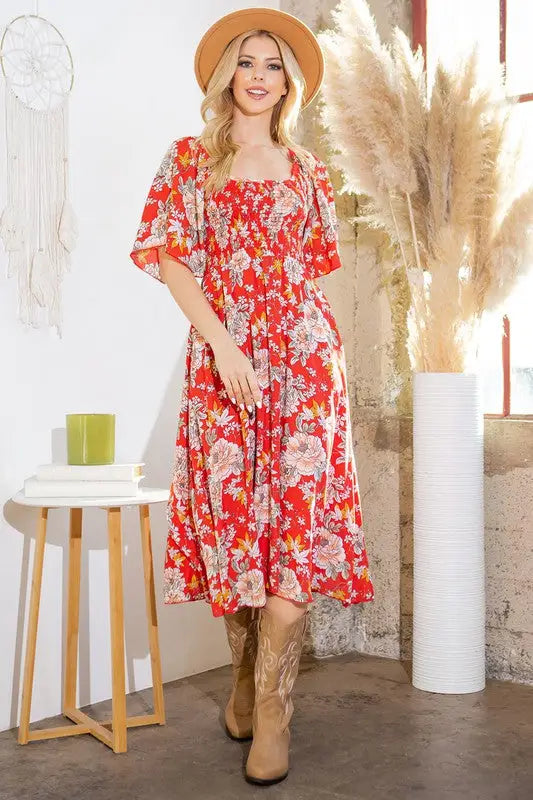 Smocked Dress w/ Pockets Red or Green ?? USA Made - Dress