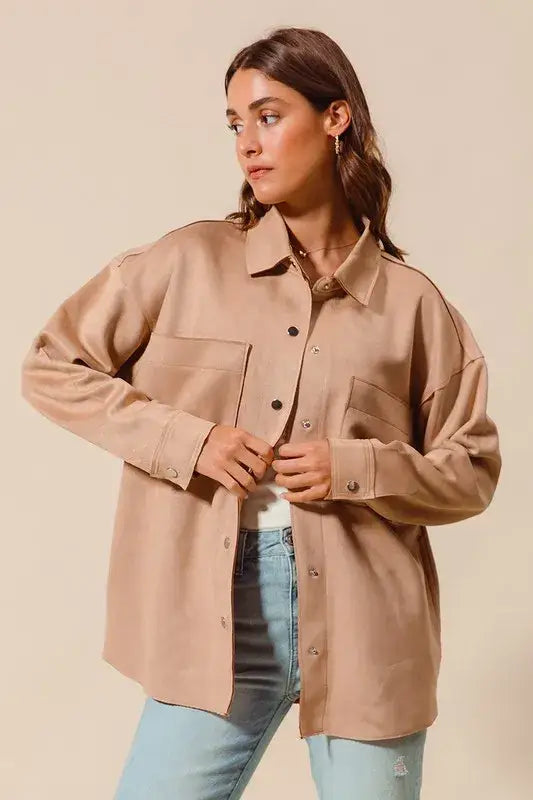 SO ME Faux Sued Snap Shacket with Collar and Pockets - CAMEL / S