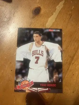 Toni Kukoc basketball trading card from 1993-94 Hoops Magic All-Rookie Team Chicago Bulls