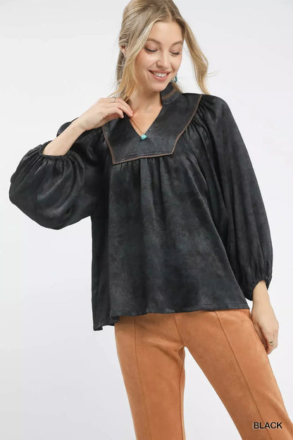 Umgee Crinkle Brocade Long Sleeve Blouse - Black / S
