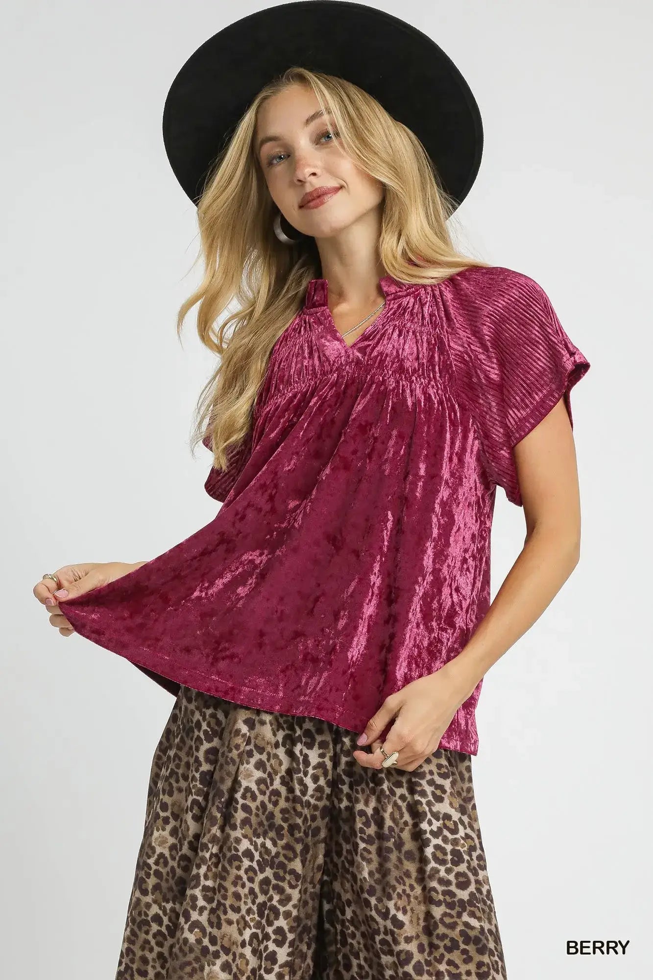 Umgee Crushed Velvet Pleated Blouse - BERRY / S - Pleated Blouse