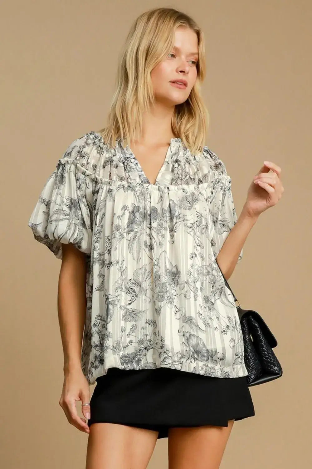 Umgee Full Size Floral Print Metallic Ruffle Blouse Plus Size - Black / S