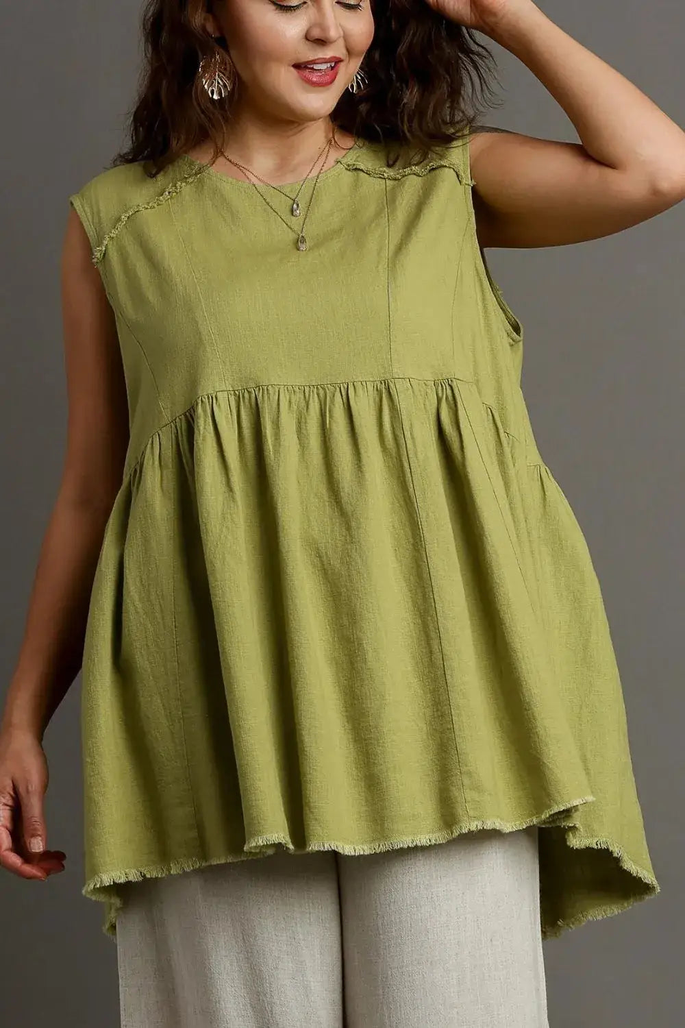 Umgee Full Size Raw Hem Linen Round Neck Sleeveless Top Plus Size