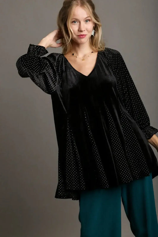 Umgee Godet Hem Polka Dot V-Neck Blouse - Black / S
