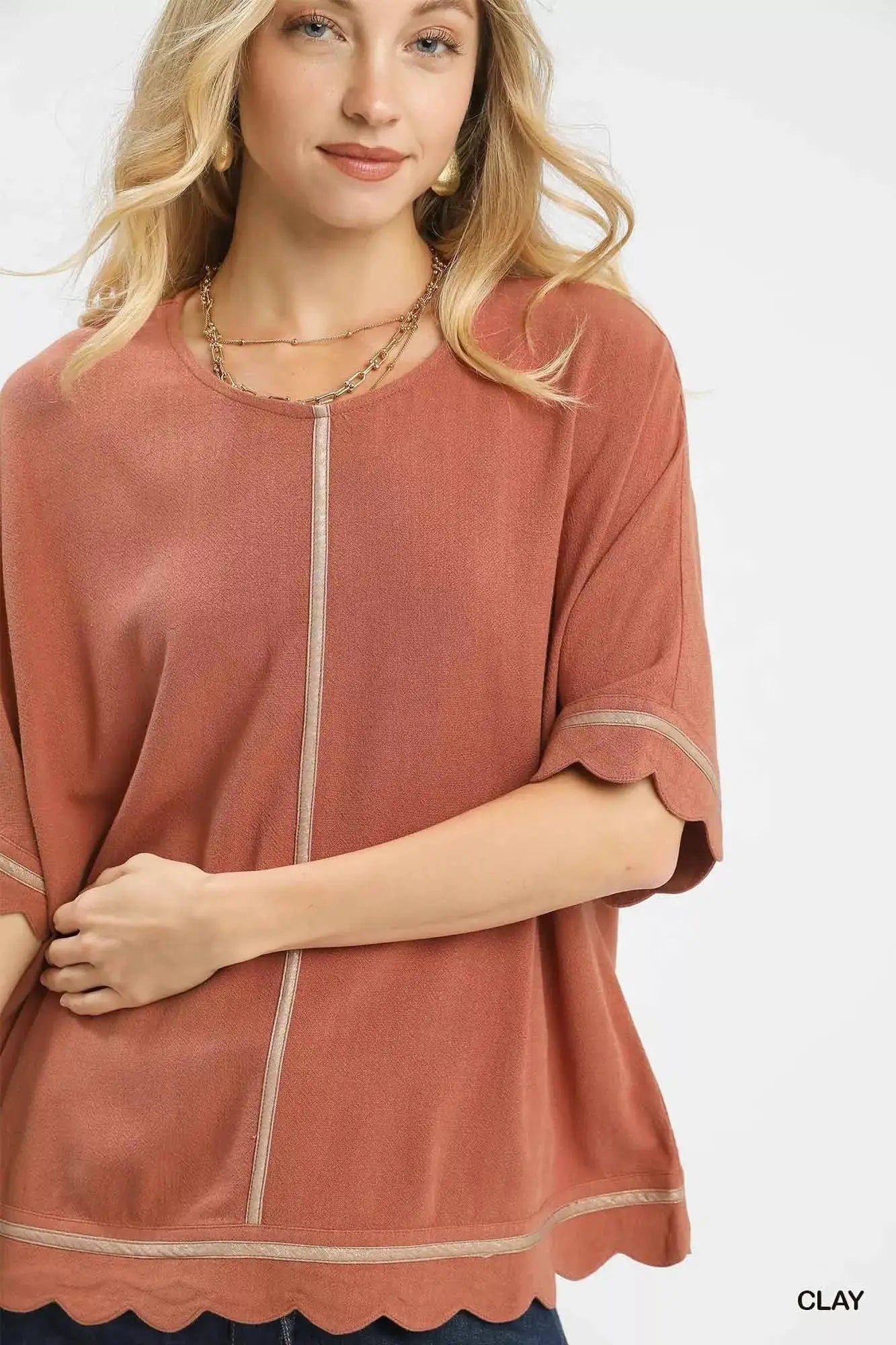 Umgee Linen Blend Scallop Trim Top