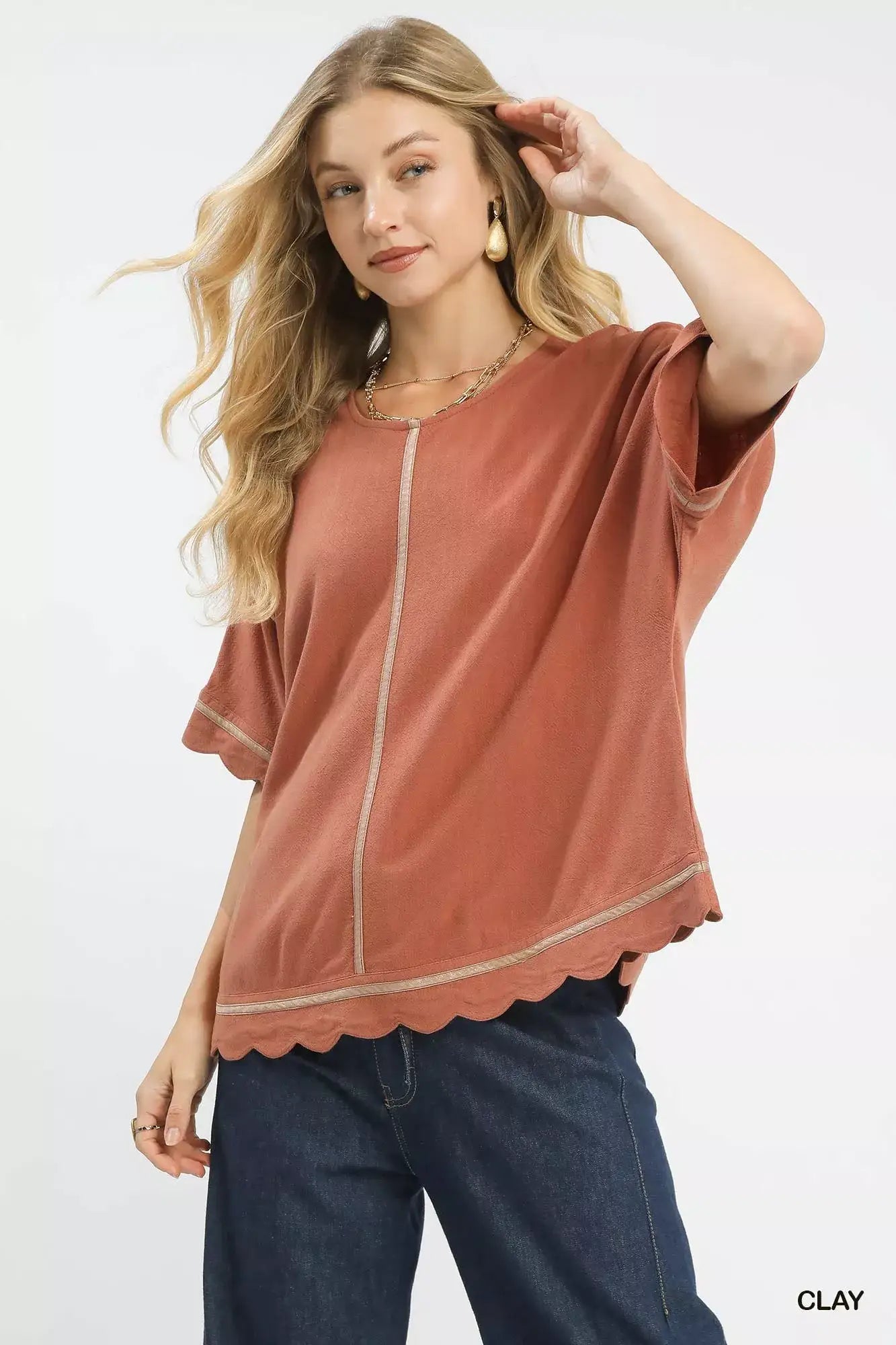 Umgee Linen Blend Scallop Trim Top - CLAY / S