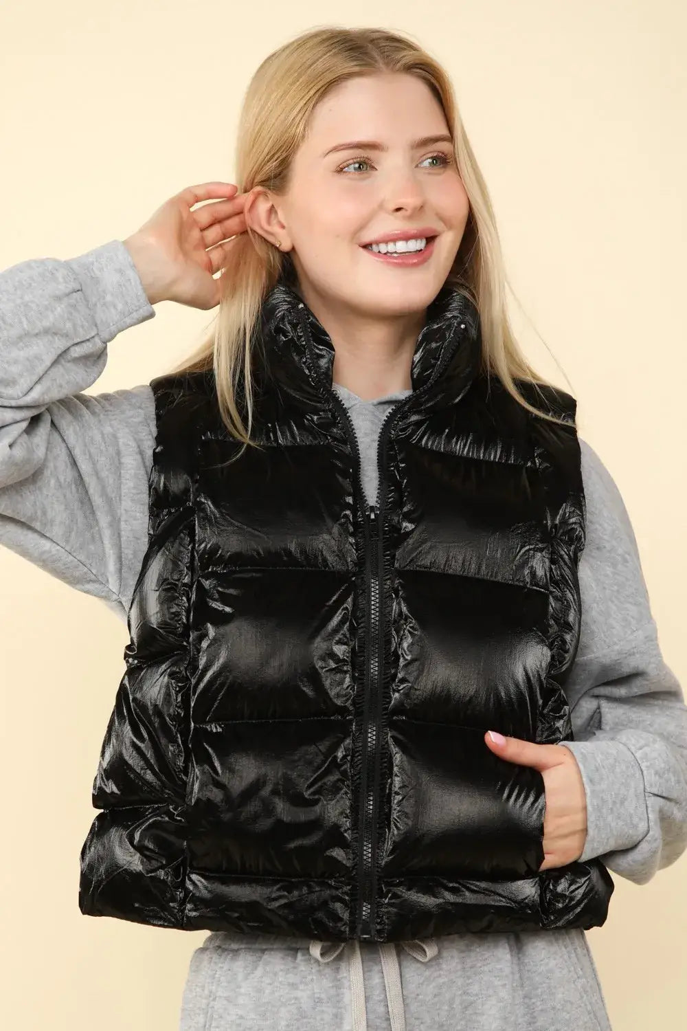VERY J Shiny Metallic Zip Up Puffer Vest - Black / S