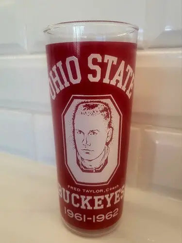 Vintage NCAA 1961-62 Ohio STATE BUCKEYE BASKETBALL NATIONAL CHAMPS - Drink Glass
