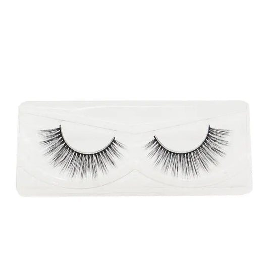 Visionary Lashes false eyelashes in clear plastic tray for full volume look