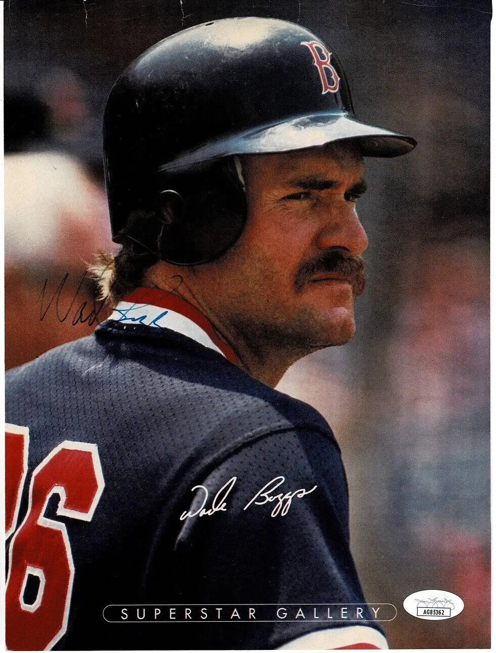 Wade Boggs Beckett Superstar autographed baseball card Boston Red Sox memorabilia