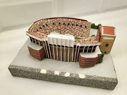 Wisconsin Badger Stadium replica souvenir model of 1999 Rose Bowl Victory